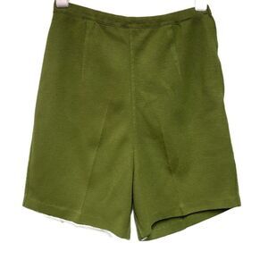 Vintage High Waisted Cottagecore Dutchmade Shorts